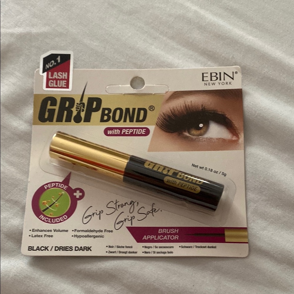 Black and Gold Lash Enhancer for Dramatic Volume
